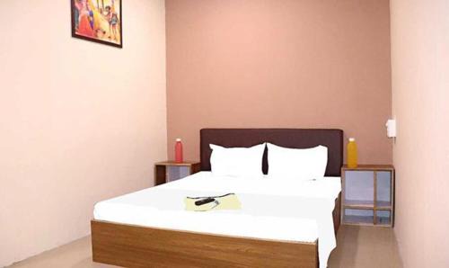 FabExpress Nova Rooms