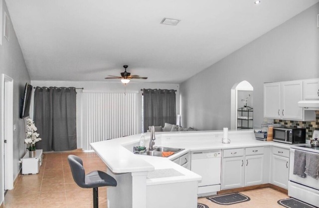 Fabulous 3-bedroom house in Port St. Lucie