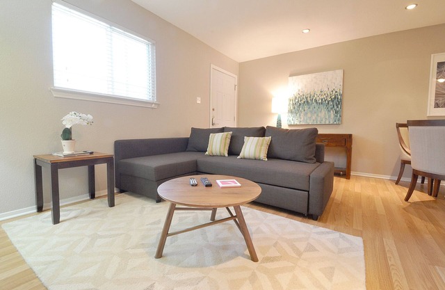 Fabulous Central Austin Condo!