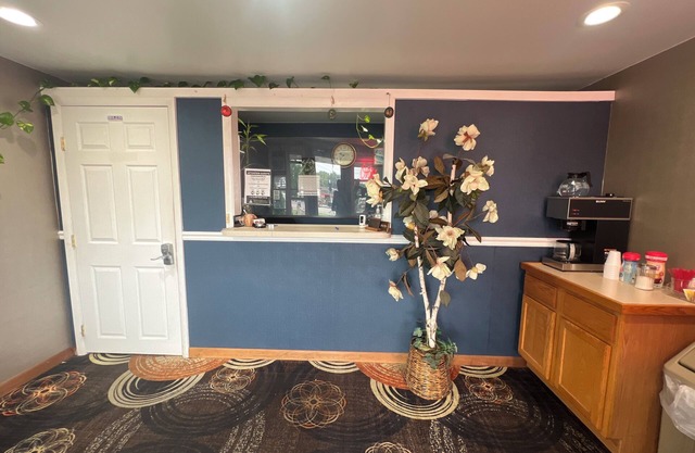 Fairbridge Inn Express