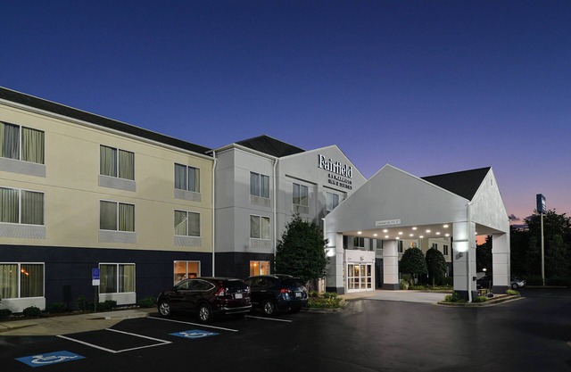 Fairfield Inn by Marriott Arrowood