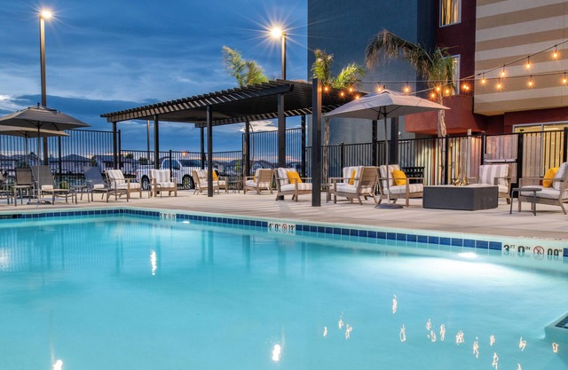Fairfield Inn & Suites By Marriott Stockton Lathrop