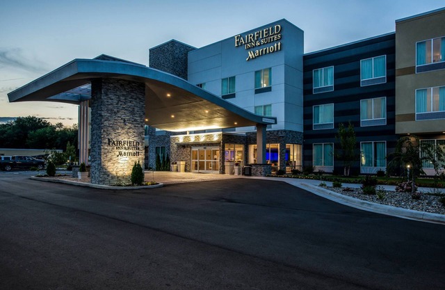 Fairfield Inn & Suites by Marriott St. Joseph Stevensville