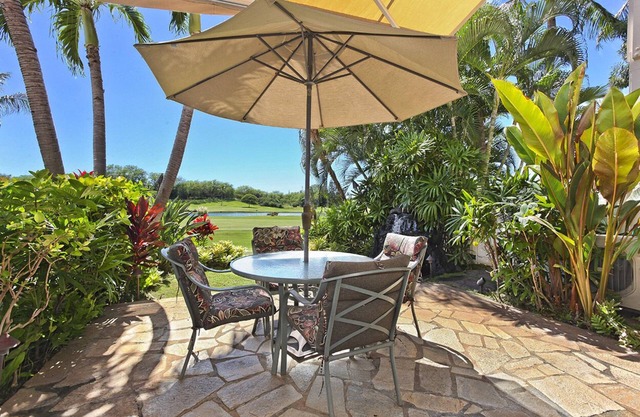 Fairways at Ko Olina 22H: Golf Course Elegance, Lush Backyard