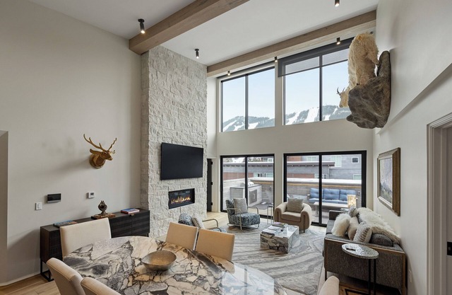 Fall Views & Hot Tub | Luxe Jackson Retreat