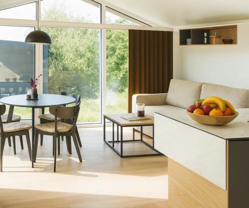 Familienfreundliches Designer Tiny House im Grünen an der Grenze zu Österreich I 60qm