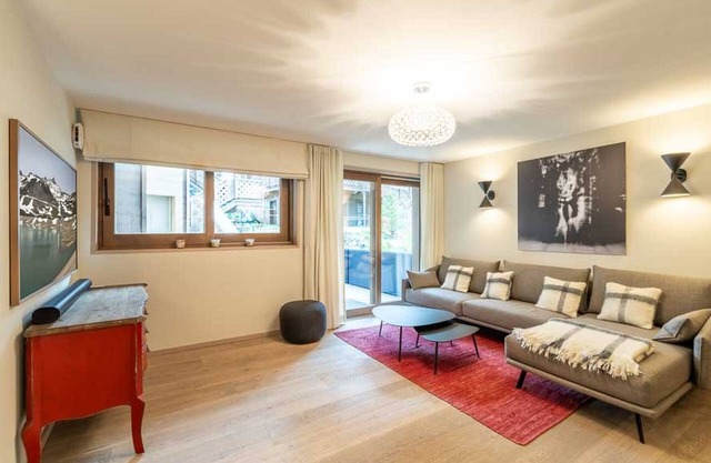 Family Apartment Near Slopes in Courchevel Le Praz