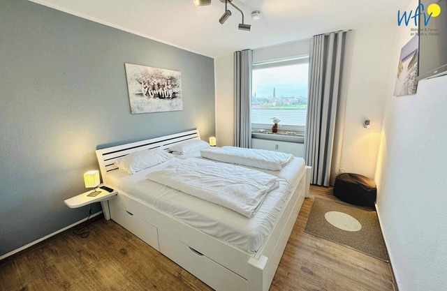 Family-friendly apartment with balcony!