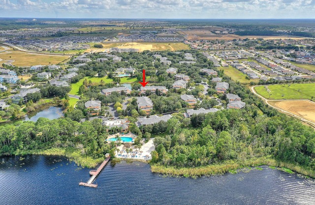 Family friendly Bahama Bay condo w/shared amenities, sofa bed, near parks