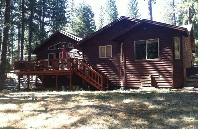 Family Friendly Getaway 1 mile from downtown Graeagle