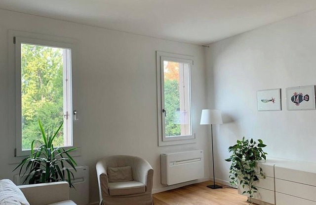 Family-Friendly Holiday Apartment 'Quartiere 11' with A/C & Wi-Fi