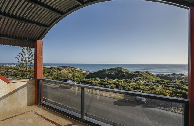 Family friendly luxury beach house.