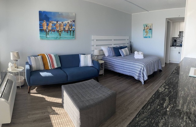 Family friendly studio with sound, beach, and pool access