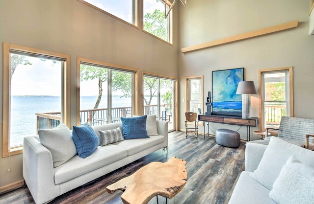 Family-Friendly Home on Pelican Lake w/Fire Pit