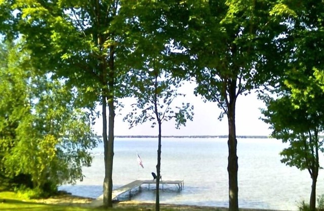 Family Fun Lakefront Home