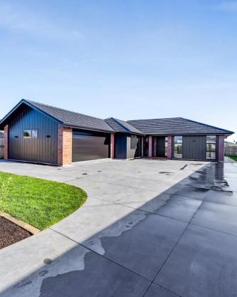 Family home, Game Zone & Outdoor Fireplace- Sleeps 10