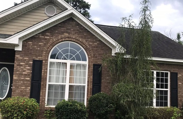 Family home - Near Historic Downtown, Auburn University and Tigertown Shopping.