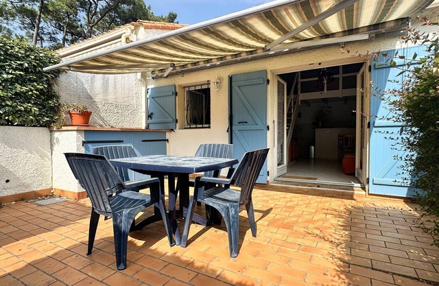 Family house near the beach - La Palmyre