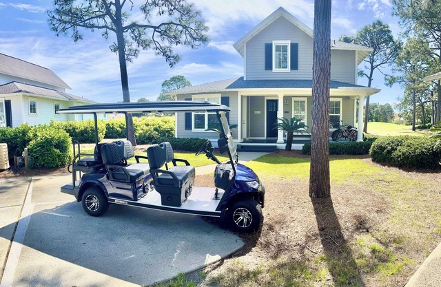 FAMILY-PERFECT, 6 seater golf cart, beach chairs,bikes, UPSTAIRS AC, NO PETS,