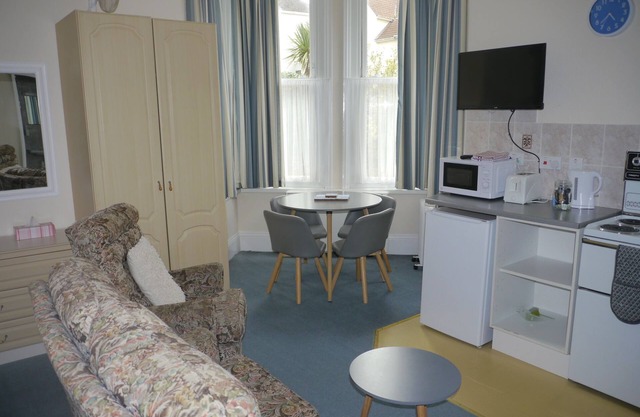 Family Studio at Broadshade Holiday Apartments
