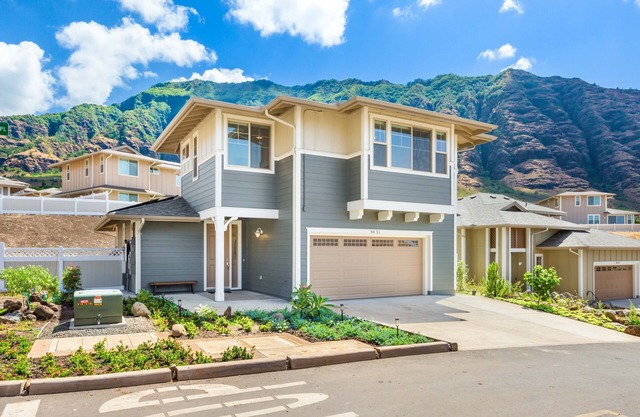 Family Vacation Home w/Ocean View at Makaha Valley in Secure Gated Community