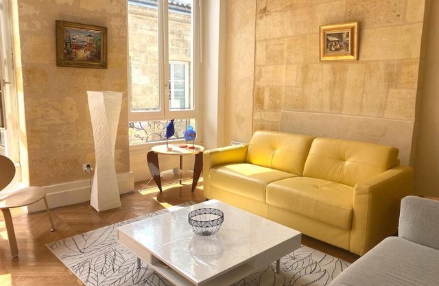 Fantastic 3-Room apartment heart of les Chartrons - Bordeaux