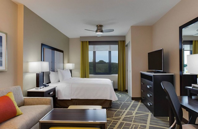 Fantastic City View Room with Free Hot Breakfast