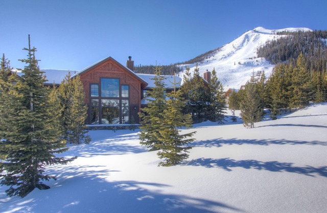 Fantastic Ski in/Out-Both Resorts!Luxurious Mountain Retreat