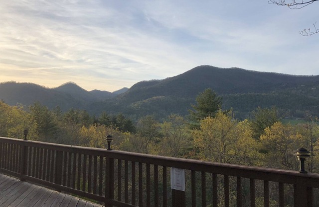 Fantastic Valley View From This 3 Bedroom 3 Bath Home In Sylvan Lake Falls.