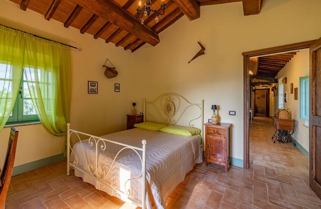 Farmer's Room - Double bedroom breakfast included