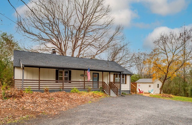 Farmhouse Getaway!