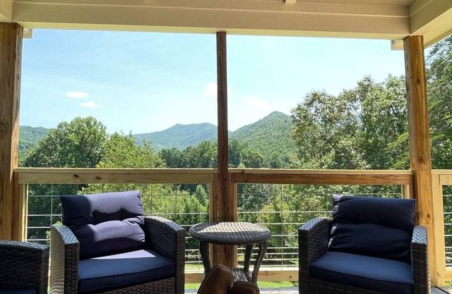 Farmhouse with big mountain views