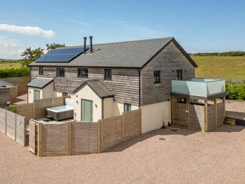 Farmyard House
