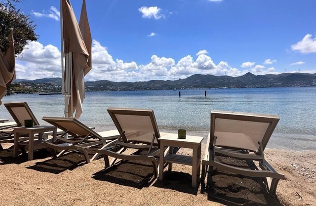 Farrys Boutique Hotel & Beach Club
