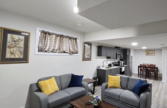 Feel @ home - Quiet 2BR suite w/Private Entrance