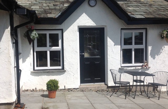 Fellside luxury suite Ambleside With shared Riverside Garden