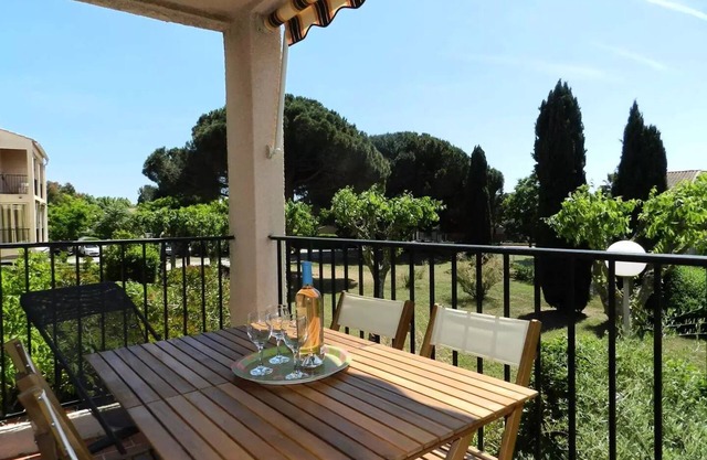 Ferienwohnung 2 Zimmer 4 Betten LA LONDE LES MAURES