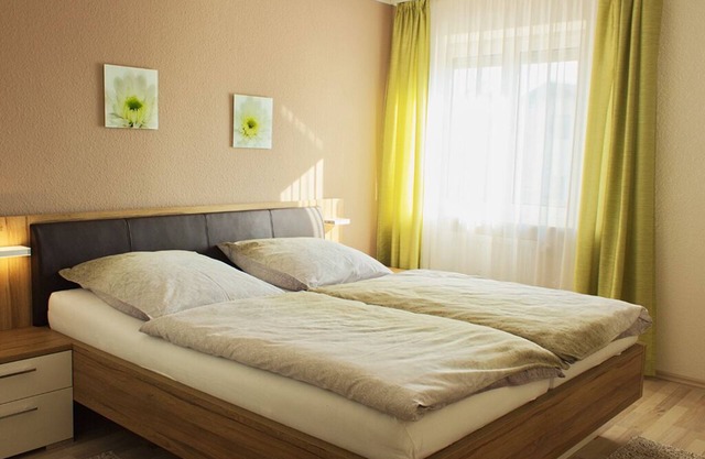 Ferienwohnung 90qm | Wohnung für Nichtraucher zentral & ruhig gelegen