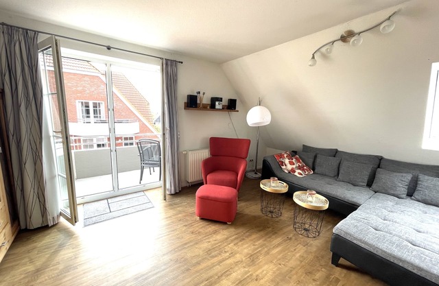 Ferienwohnung im Maisonette Stil mit Ostseeweitblick,pool, Sauna, ,großer Garten