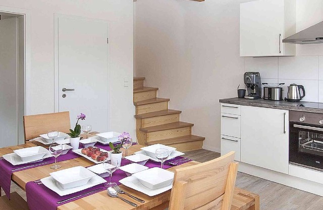 Ferienwohnung mit 80qm, 2 Schlafzimmer, 1 Wohn-/Schlafzimmer für 7 Personen