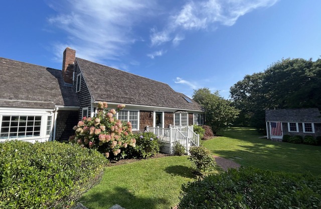 Ferry Tkts Available! Private - Walk to Downtown Edgartown/Bike to South Beach