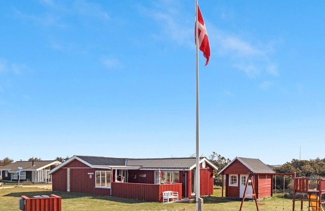 "Fiene" - 300m from the sea by Interhome
