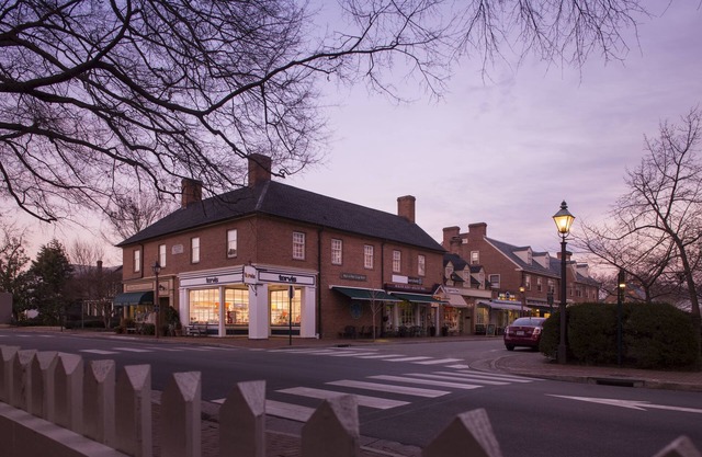 Fife And Drum Inn