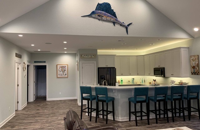 Filling up fast! Book your summer getaway! Bring your pets!