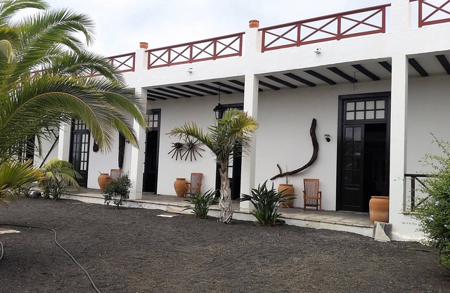 Finca Fajardo - Tinache with cellar in the center of Lanzarote. Free Wifi