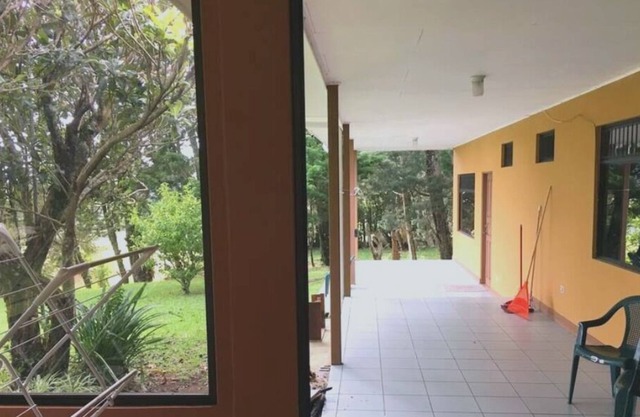 Finca La Fe: Spacious Cloud Forest Retreat