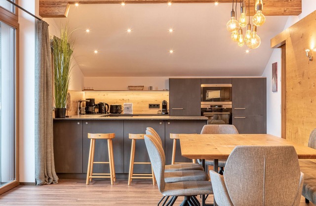 Finest Villa Zell am See - PENTHOUSE, Sauna