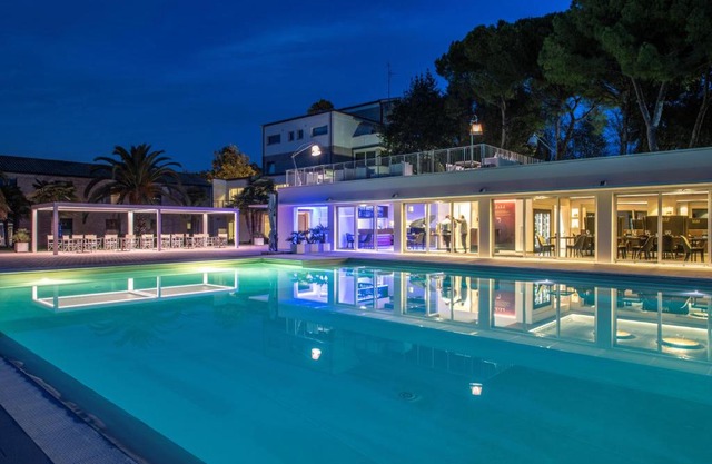 Finis Africae Hotel