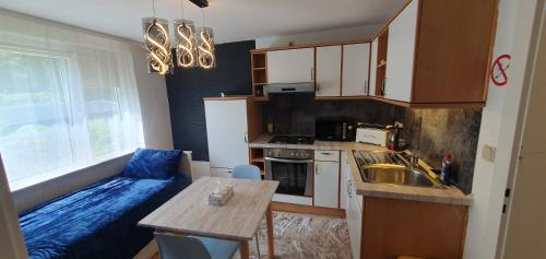 Finkenwerder Larisa's Nr10 - Mit Parkplatz