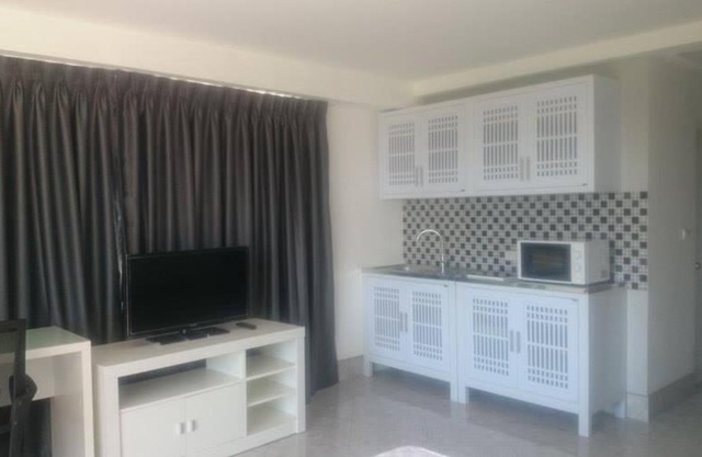 First Condo-Hin Nam